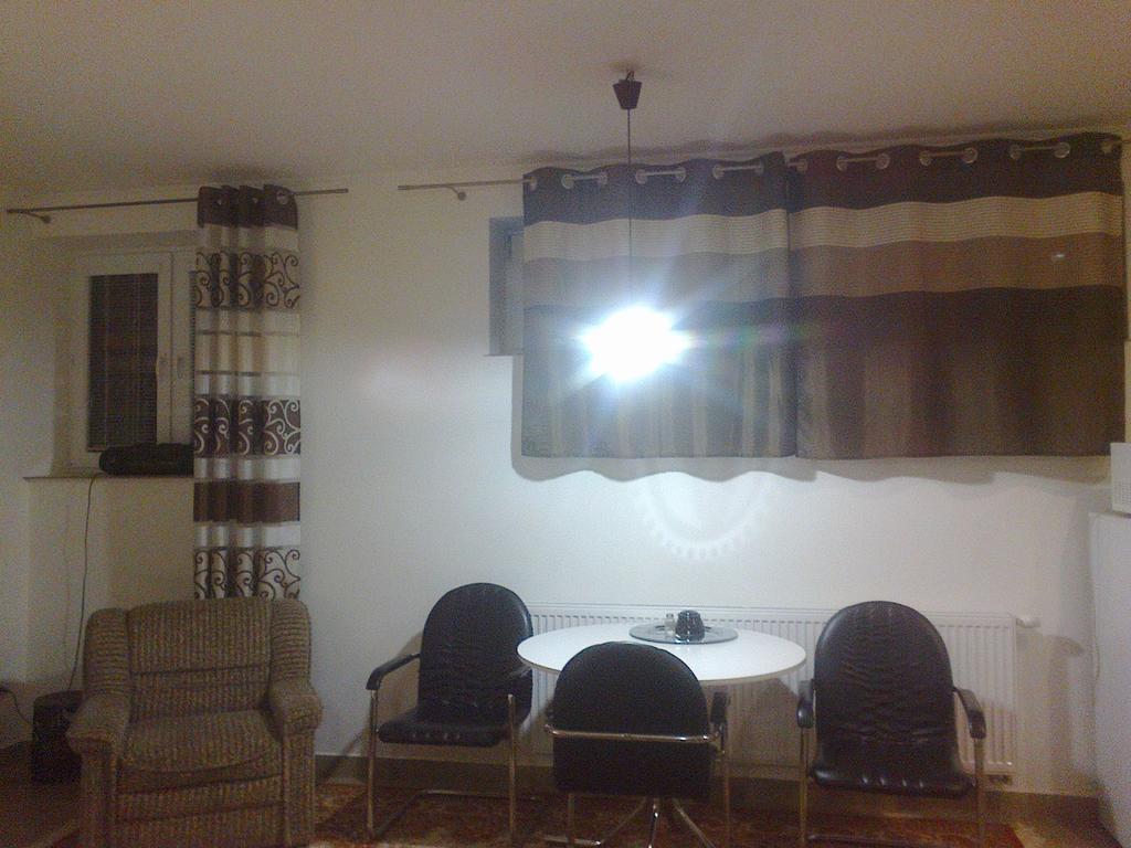 Apartman Yvet Sucany ภายนอก รูปภาพ
